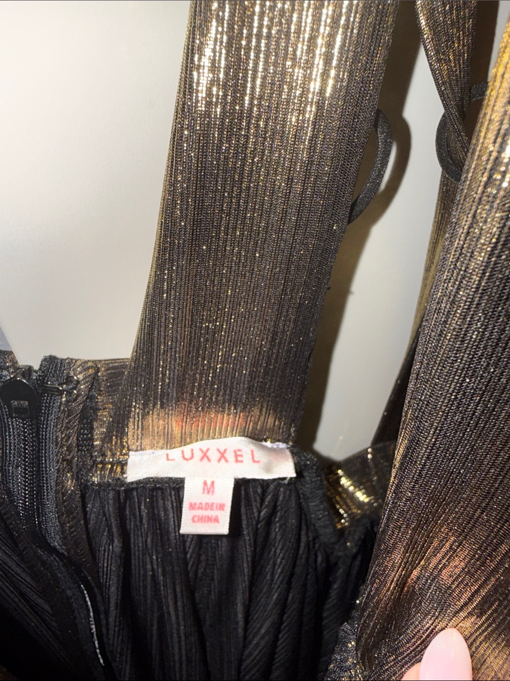 Gold Plunge V-Neck Evening Dress - Picture 5 of 11